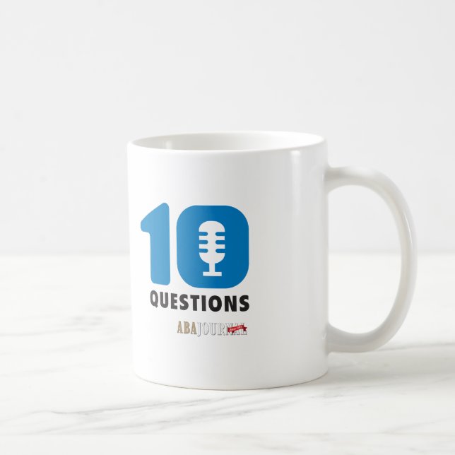 La tasse de café de journal de 10 questions aba (Droite)