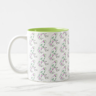 La tasse de grenouille, deux modifient la tonalité