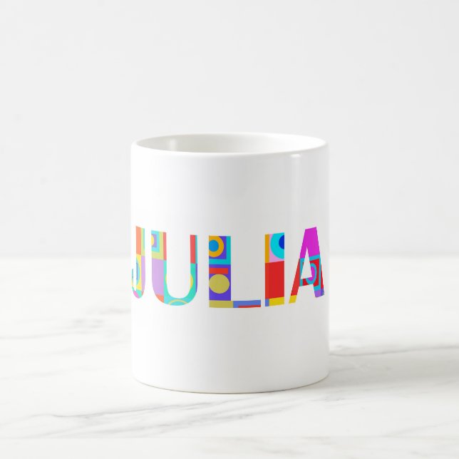 La tasse de Julia (Centre)