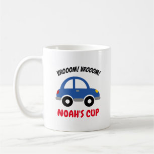 La tasse de l'enfant personnalisé avec la voiture