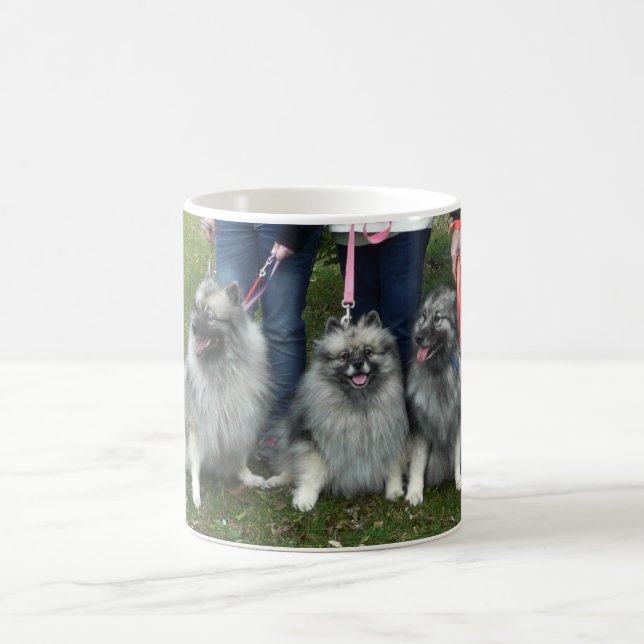 La tasse de trois Keesateers (Centre)