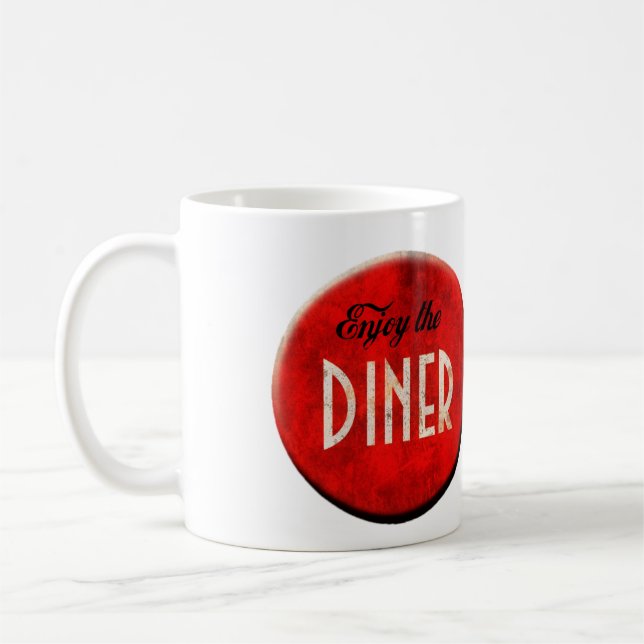 La tasse de wagon-restaurant (Gauche)