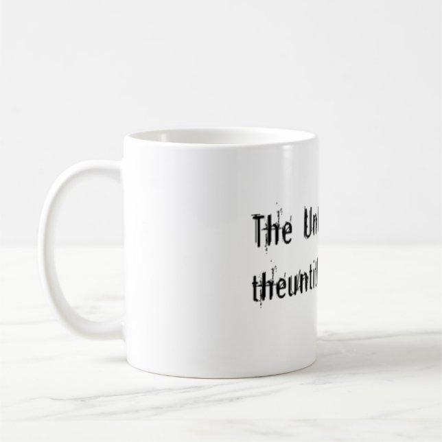 La tasse sans titre d'exposition (Gauche)