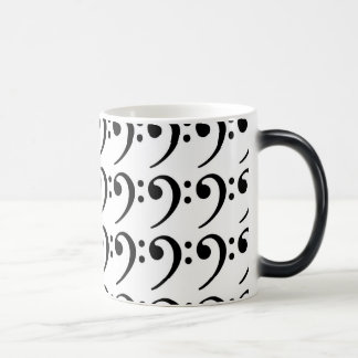 La température changeant la tasse de CLEF BASSE