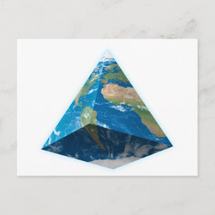 La Terre n’est pas plate mais Pyramidale Postcard