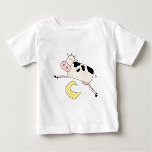 La vache saute par-dessus des T-shirts et des