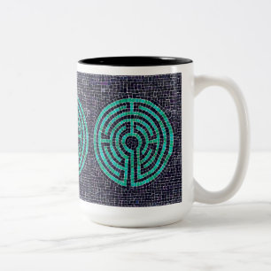 LABYRINTH III Tall Black Mug à deux tons
