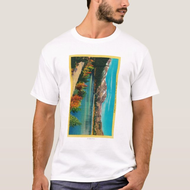 Lac june dans le haut comté de SierraMono, CA (Devant)