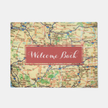 L'accueil de retour tracent le tapis de porte