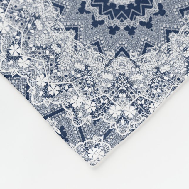 Lace decoration fleece blanket (Corner)