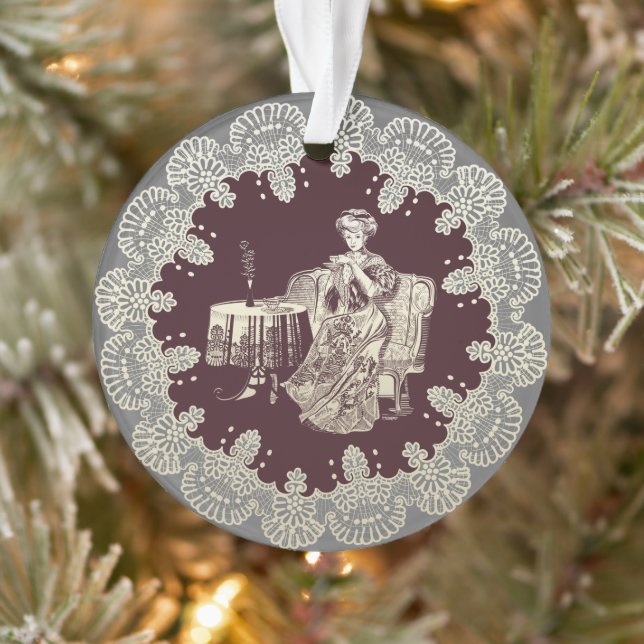 Lady drinks tea ornament (Tree)