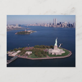 Lady Liberty & Twin Towers World Trade Centre NYC Postcard