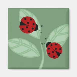 Ladybugs sur le Magnet Feuille