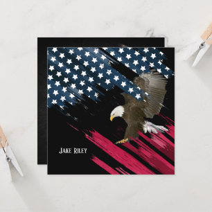 L'aigle à tête blanche sur invitation à drapeau