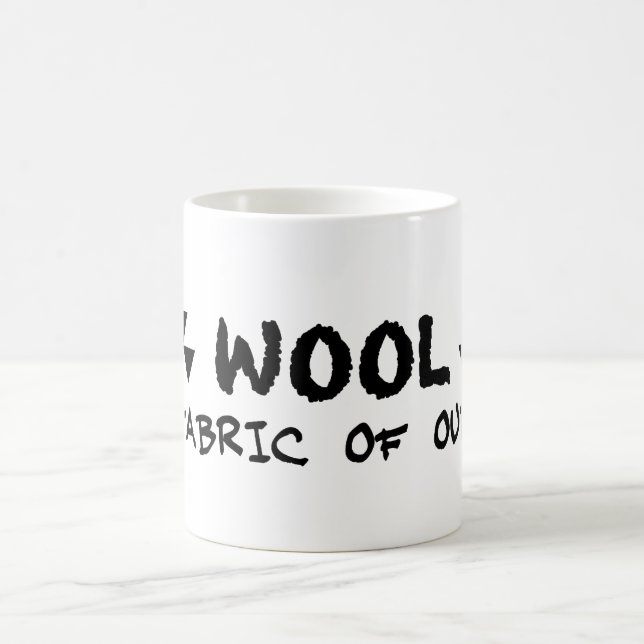 LAINE de Hugh Howey le tissu de notre tasse de (Centre)