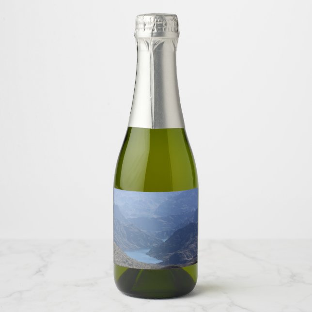 Lake Meade Bottle Label (Front)