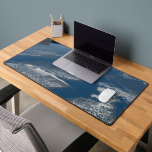 Lake Michigan, Lake Huron And State Of Michigan. Desk Mat
