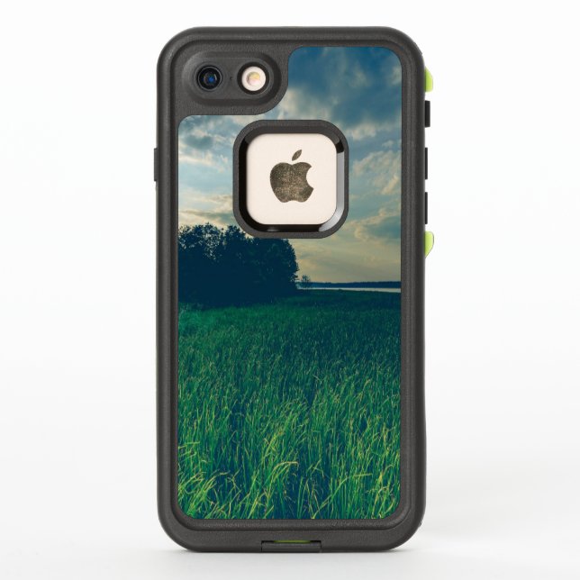 Lake view FRĒ® for Apple iPhone 7 (Back)