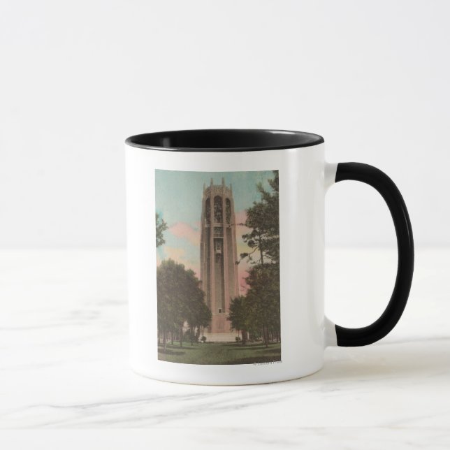 Lake Wales, FL - Exterior View of Singing Mug (Right)