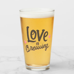l'amour brasse le coeurs de bière verre