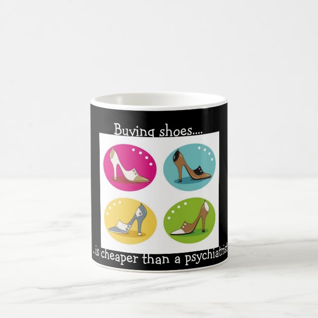 L'amour de divas de Babyboomer chausse la tasse (Centre)