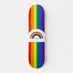 L'amour est amour arc-en-ciel skateboard