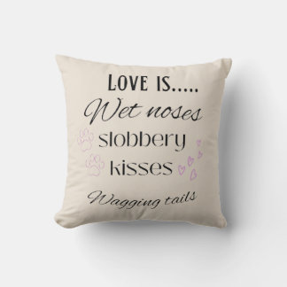 L'amour est... Coussin