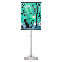 Illustration des chats mignons et des bouquetins