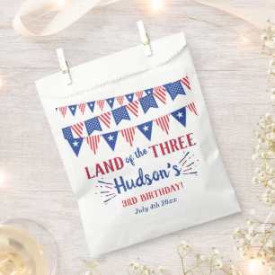 Land Of The Three! 4th Of July 3rd Birthday Party Favour Bag
