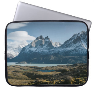 LANDSCAPE PHOTOGRAPHY OF BLACK AND WHITE MOUNTAIN LAPTOP SLEEVE