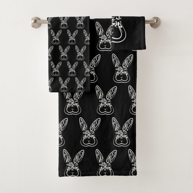 Lapin tribal noir et blanc (En situation)