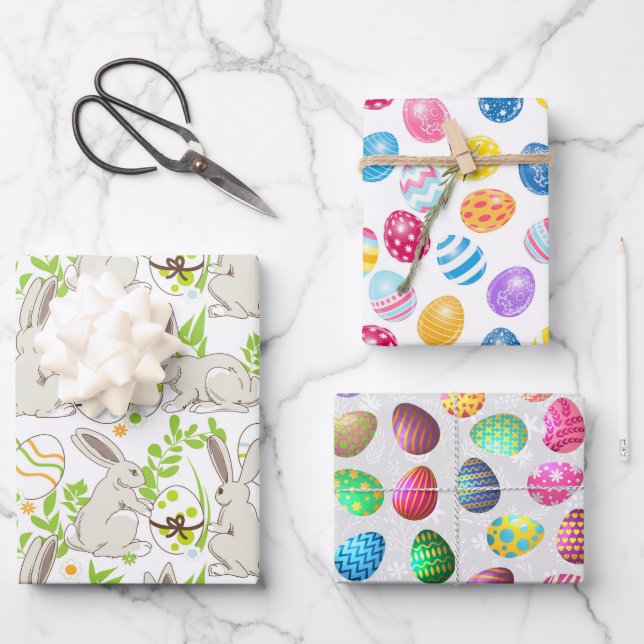 Lapins Et Oeufs Enveloppant Des Feuilles De Papier (Recto)
