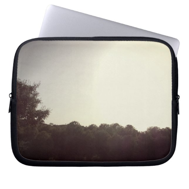 LAPTOP SLEEVE STYLE DESIGN (Front)