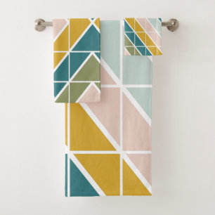 Large Geometric Pattern in Pastel Earth Tones Bath Towel Set