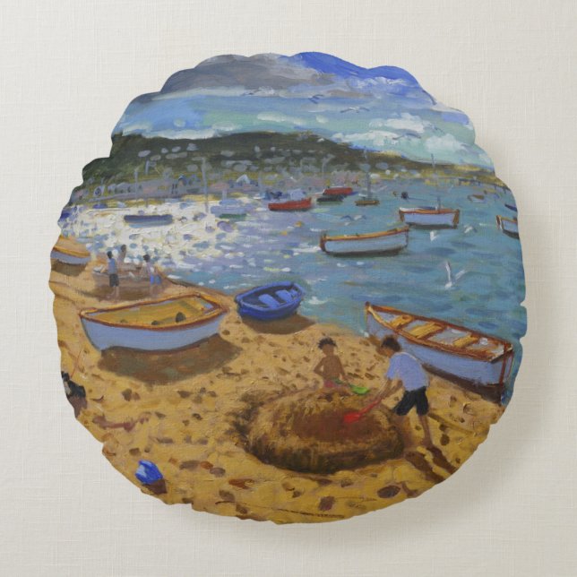 Large sandcastle Teignmouth 2013 Round Pillow (Front)