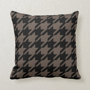 Large Scale Modern Houndstooth Check Throw Pillow