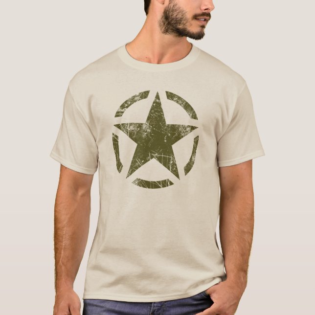 Large Star Grunge Distressed Style T-Shirt (Front)