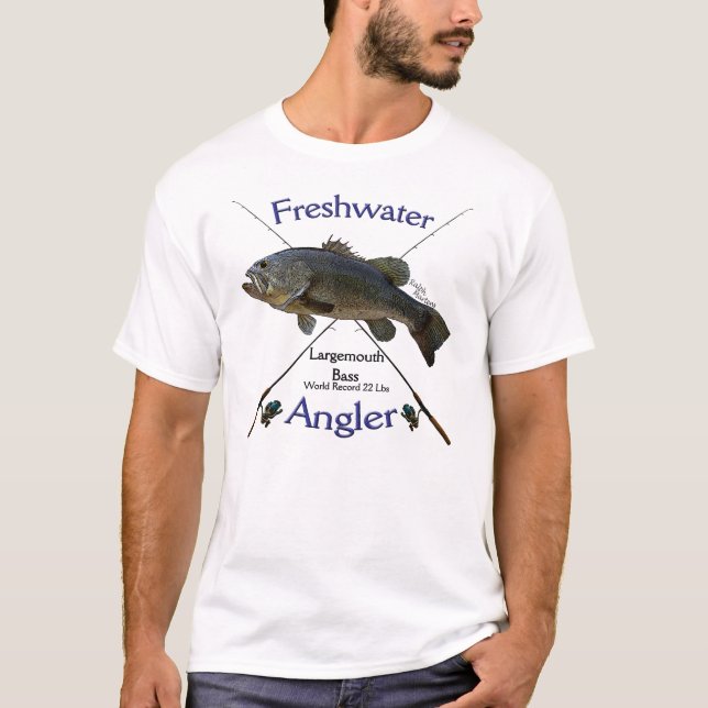 Largemouth Bass Freshwater angler fishing Tshirt. T-Shirt (Front)