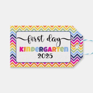 last day of kindergarten photo prop sign gift tags
