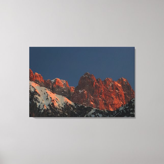 Last light of sun on mountains canvas print (Front)