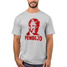 L'atout des hommes suce le T-shirt de "Pendejo"