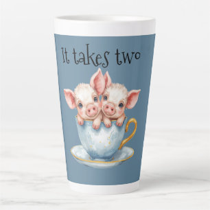 Latte Il faut être deux cochonnets en tasse à thé