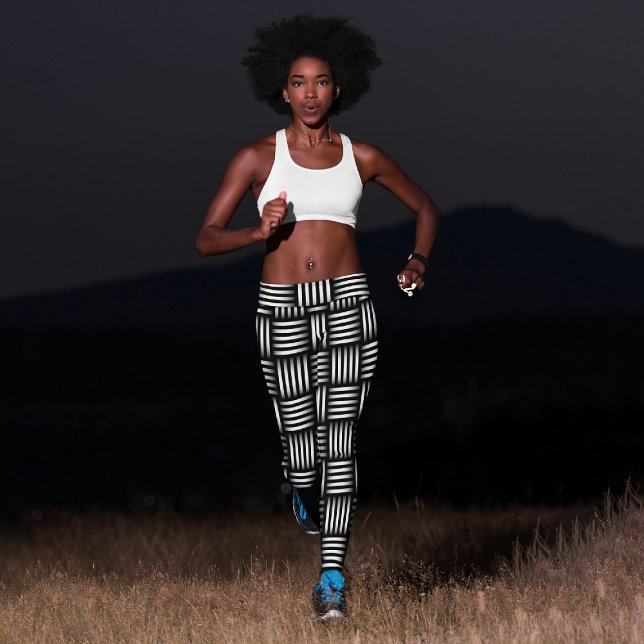 Lattice Pattern Capri Leggings (Creator Uploaded)