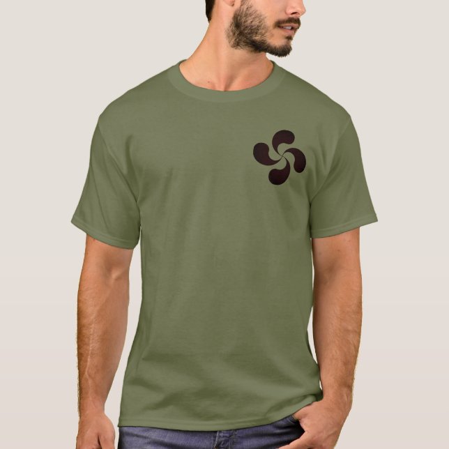 Lauburu symbol T-Shirt (Front)