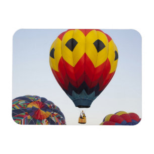 Launching hot air balloons magnet