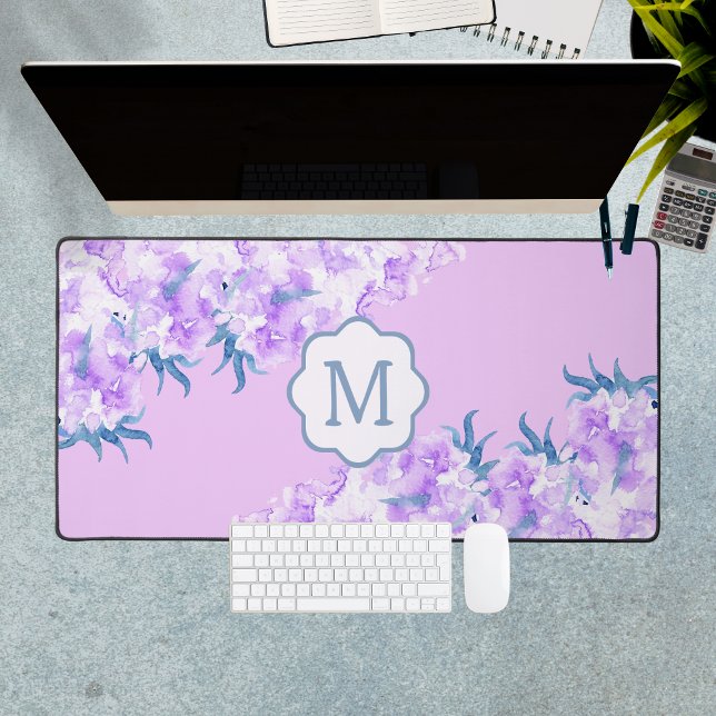 Lavande Aquarelle Fleur Personnalisée Monogramme (Lavender Watercolor Flower Custom Monogram Desk Mat
)