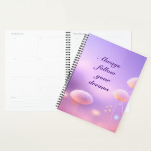 Lavendelfarbener Hintergrund mit Blumen Planner