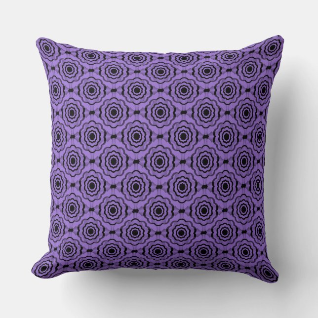 Lavender Black Flower Seamless Pattern Throw Pillow (Front)