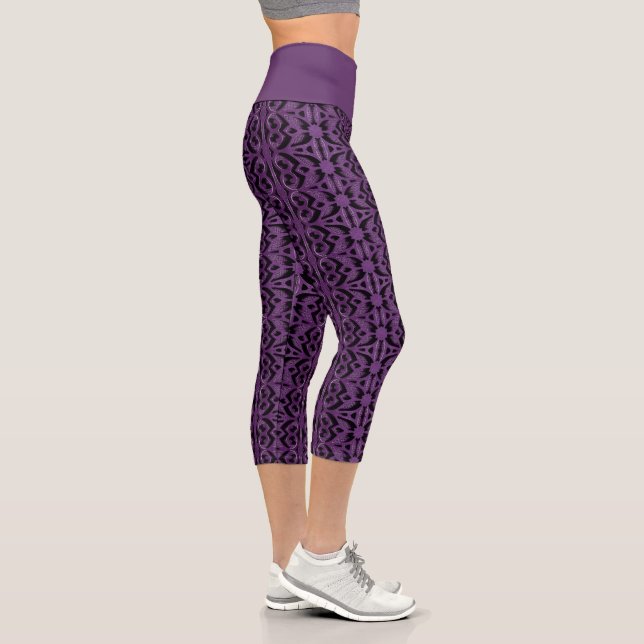 lavender dusk  capri leggings (Right)