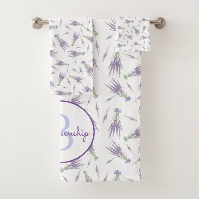 Lavender Flower Bung Motif pourpre Bow Monogramme (En situation)